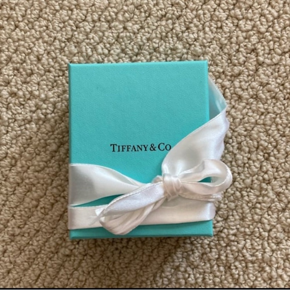 Tiffany & Co Gift Box with Bow Blue Like New 3” x 3.5” Turquoise Luxury